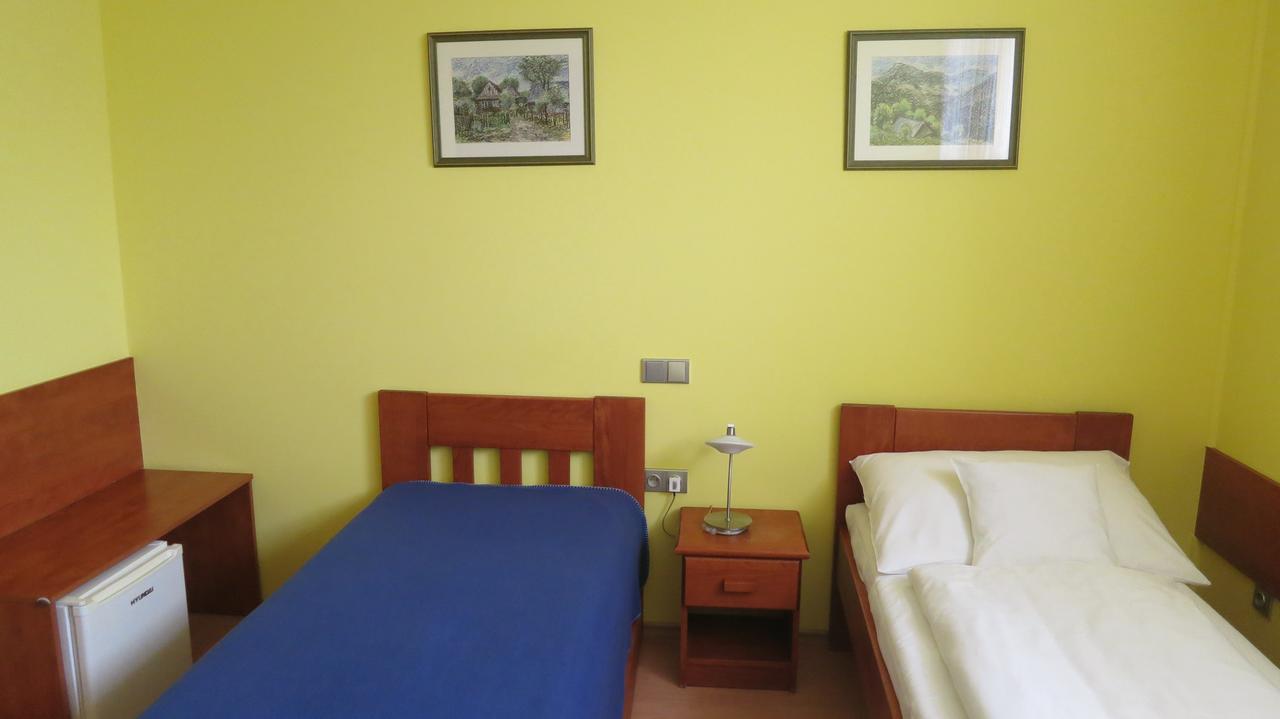 Penzion U Splavu Břeclav Exterior foto
